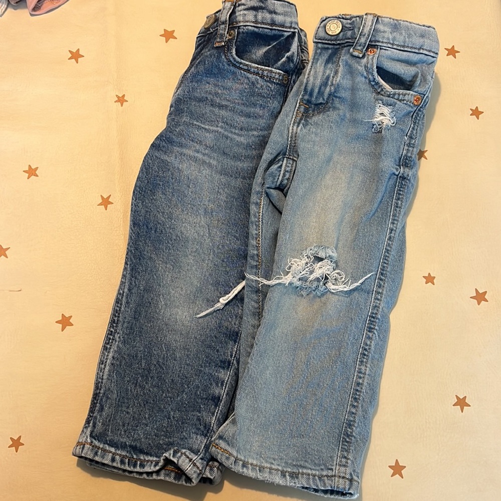 Set of baby Gap 90’s loose jeans 2Y